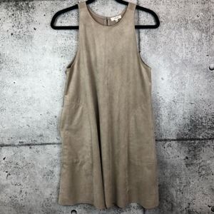 Aritzia // Wilfred // Trompette Dress